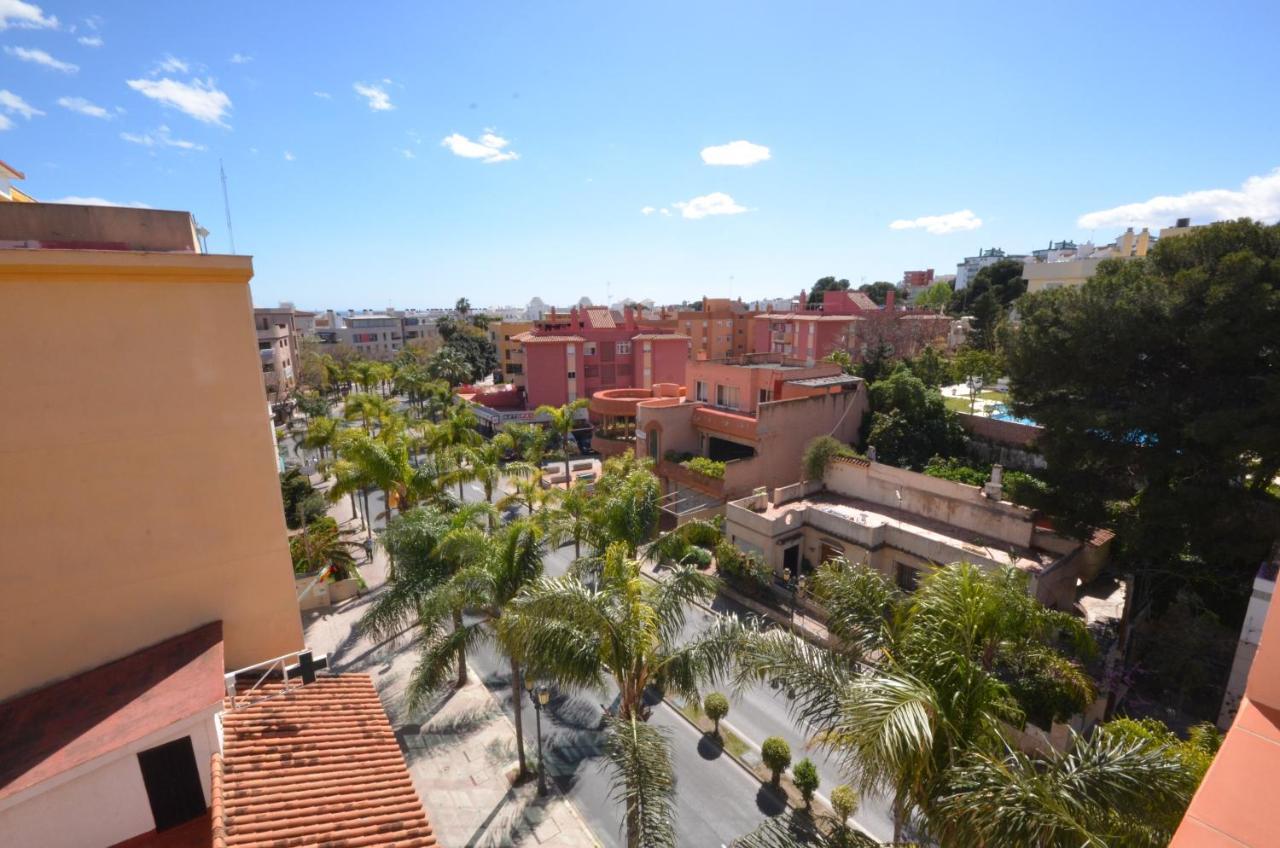 Hostal La Palmera Torremolinos Eksteriør billede